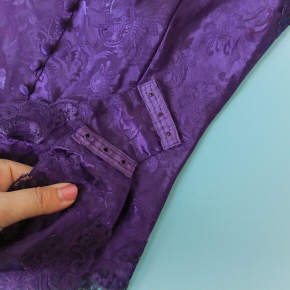 Victoria's Secret Gold Label Purple Satin Button Bodysuit Lingerie Womens Small - Picture 4 of 7